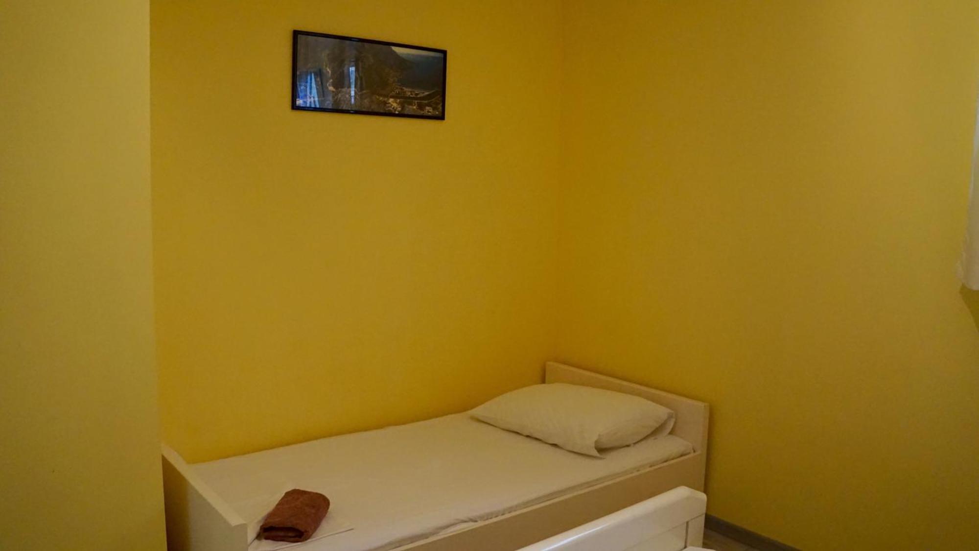 Apartments Niksa Kastelan Омиш Экстерьер фото